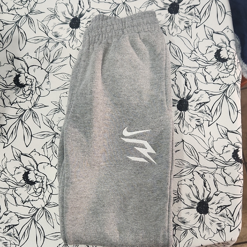 Nike Kids Gray Sweatpants